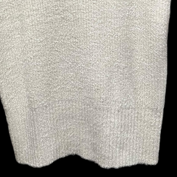Joie NWT Cream Super Soft Ribbed Knit Tank Sweater Size Medium - Picture 3 of 12
